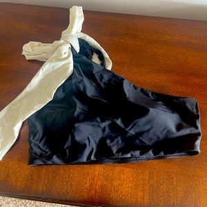 Summersalt bow shoulder bikini top